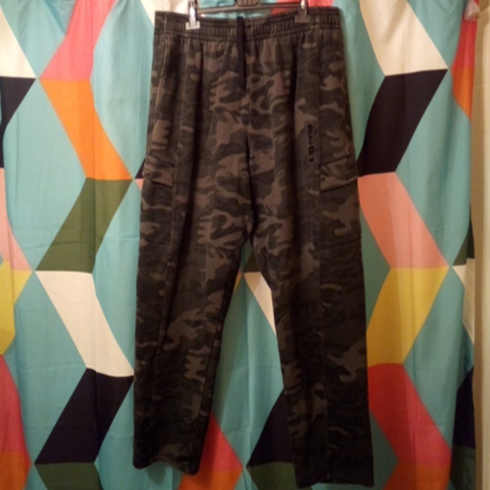 Men's And 1 Gray camouflage Sweatpants